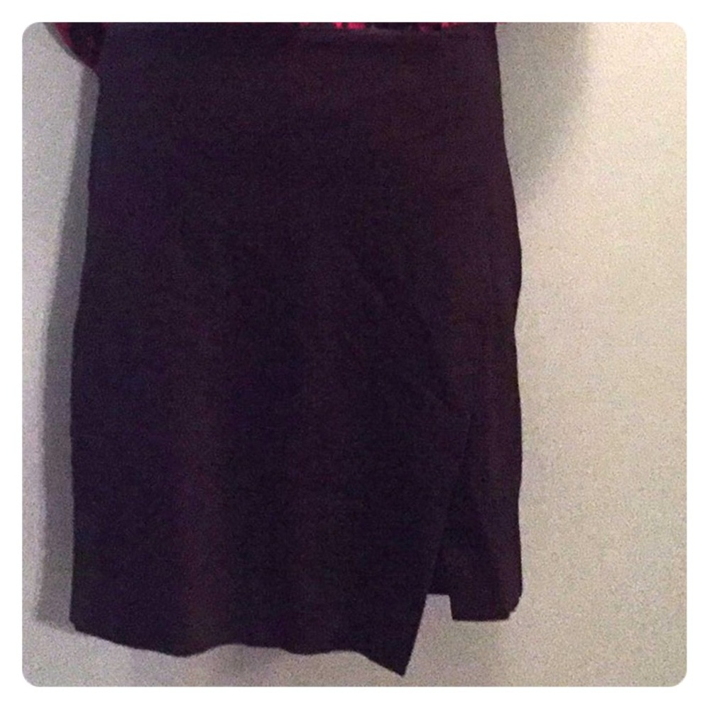 Knee length skirt.
